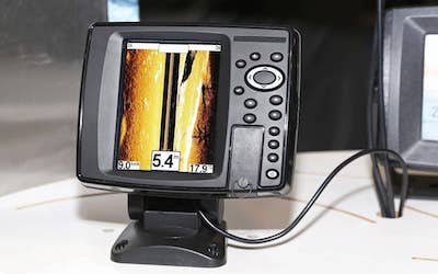Can a fish finder work out of water?